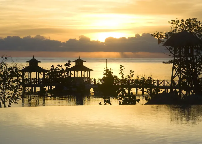 Iberostar Waves Rose Hall Beach Montego Bay